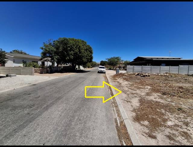 LAND FOR SALE IN BRITANNIA BAY